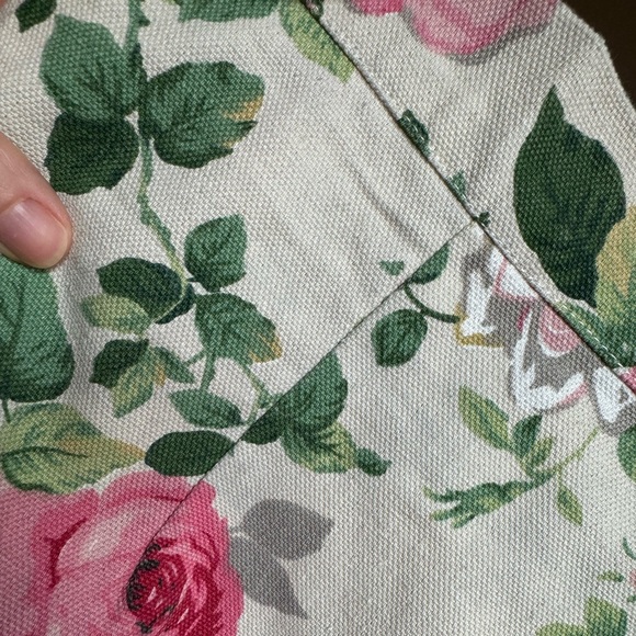 Pink Roses Mini Skirt and Crop Top Set - Picture 11 of 12